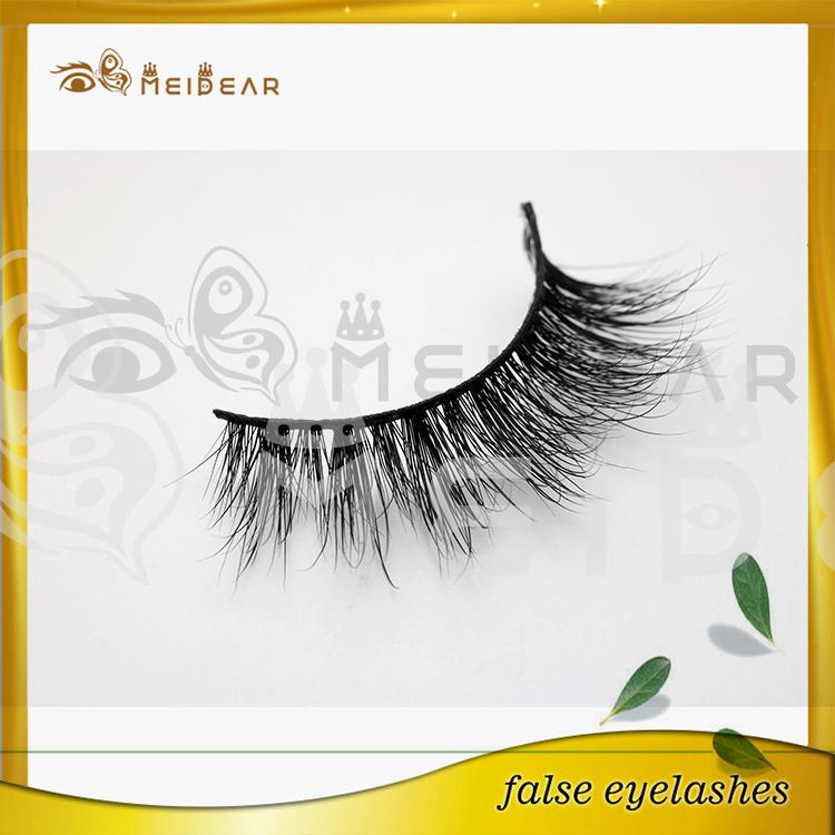 Wholesale natural looking 3D mink eyelashes with custom logo packaging